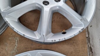 Alu kola Ford 18" 5x108 8J ET55 Focus S-Max Mondeo - 8