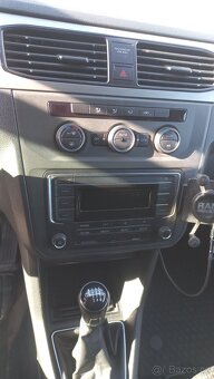 Volkswagen Caddy 2019 1.4 - 8