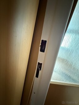 Dveře včetně futer zamykací - 8