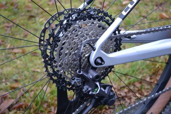 Cube Elite C:62 Pro (M) 9,4 kg 2024 Top Stav - 8