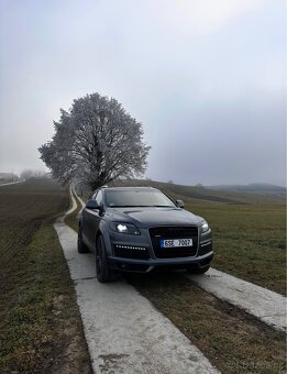 Audi Q7 4L Quattro - 8