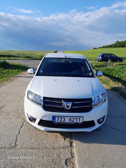 Dacia sandero. 0.9tce - 8