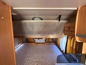 Karavan Knaus Sport 450 + skládací palanda - 8
