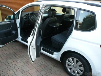 VW TOURAN 1.4 TSI 110KW NAVI ACC FRONT TAŽNÉ OPCPAR ZÁS 220V - 8
