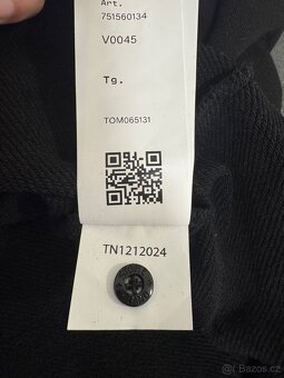 STONE ISLAND - 8