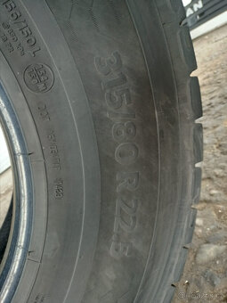 CONTINENTAL 315 80 22,5 - 8