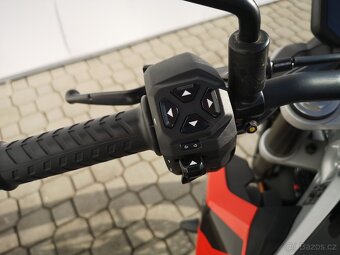 Aprilia Tuono 457, r.v.8/2025,1.majitel. nové v ČR, 2.403 km - 8