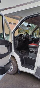Obytný automobil - 8