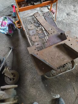 Přední ramena na traktor-Svarky - 8