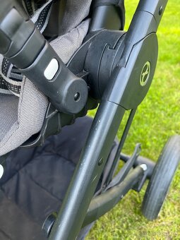 Set kočárek Cybex Balios S Lux s sedačkou a základnou - 8