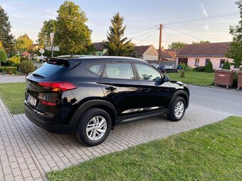 Hyundai Tucson - 8