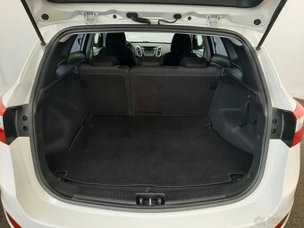 Hyundai i30 1.4 CVVT - 8