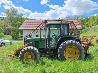 JOHN DEERE 6110 SE 4X4 - 8