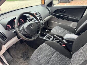 KIA CEED KOMBI 1.6 CRDI 84KW KOUPENE V CR - 8