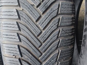 215/55R17 98V Michelin Alpin 6 - 8