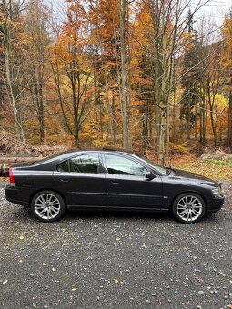 Volvo S60 2.4t - 8