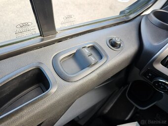 Transit Custom 2,0 TDCi 96 kW 6 míst L1H1 - 8