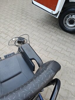 Elektrický invalidní vozík - 8