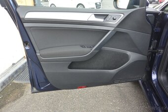 PRODÁM Volkswagen Golf VII 1.2TSi NAVI - 8