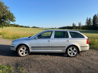 Octavia II combi 1.8 TSI, pěkný stav - 8