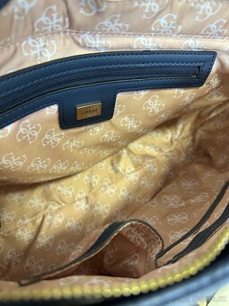 Kabelka Guess Antilla Top Handle Flap - 8