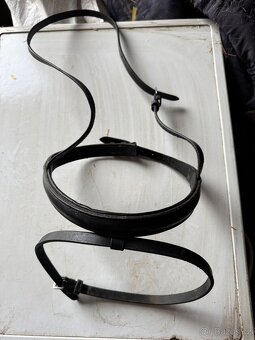 Úklid sedlovny pro kone - 8