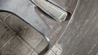 Sada Alu 5x112 R18 Volkswagen NA OPRAVU - 8