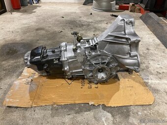 Porsche 944 S2 cabriolet - 8