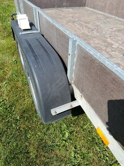 Brzděný dvouosý přívěs - 8