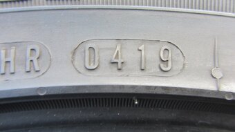 Letní pneu 245/40/18 Nexen - 8