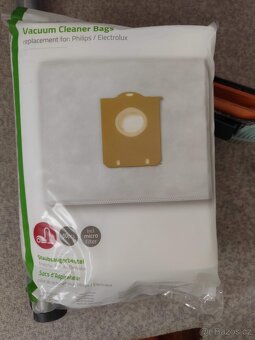 Vysavač Philips Performer Special Edition - 8