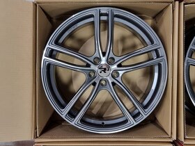 německá alu R3 WHEELS H01 8,5x20" 5x120 ET35 R20 - 8