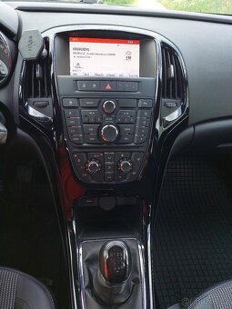 Opel Astra Sports Tourer 1.6 CDTI, 81 kW, 2015 - 8