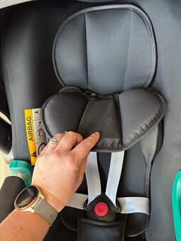 Autosedačka pro miminko BRITAX RÖMER Baby-Safe 3 - 8
