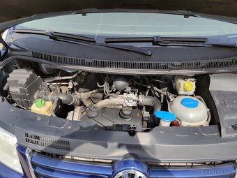 VW CARAVELLE 1.9 TDi,77KW,2007,8 MÍST,DAB,NAVI,PDC,ZÁVĚS. - 8