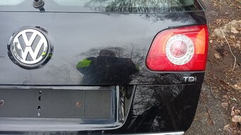 VW Passat B6 combi - páté dveře, viko kufru - 8