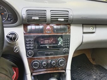Mercedes Benz C200 CDI W203 - 8