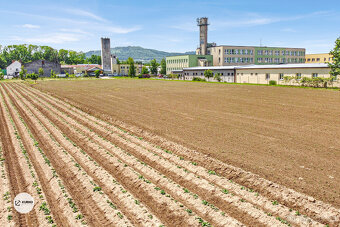 Komerční pozemek v Místku 2000 m2 - 4154 m2 - 8