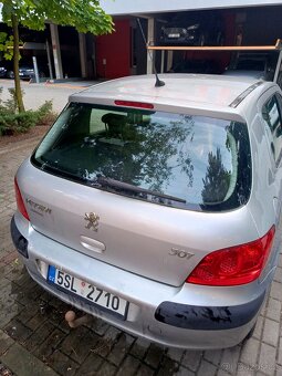 Peugeot 307 1.6 16V (2006)– na opravu nebo na díly - 8