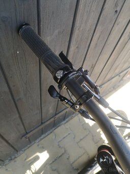 Bold Unplugged V1 (Scott) M - 8
