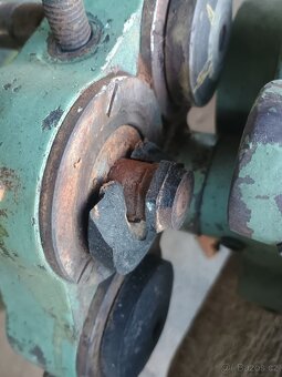 Vysukovačka, sukovací vrtačka, vícevřetenová vrtačka Rapid - 8