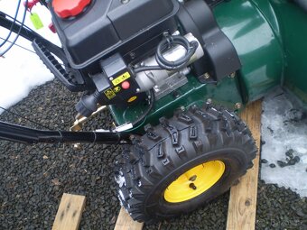 sněžná fréza Yard-Man - 8