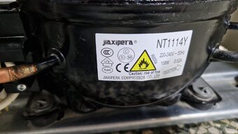 Lednice s mrazakem - 8