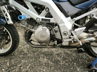 Suzuki sv1000 - 8