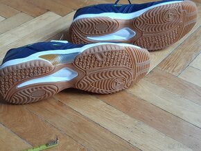 sportovní boty nejen na sálové sporty modré vel. 43 zn Wonde - 8