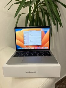 MacBook Air 2018 256GB - 8