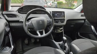 Peugeot 208 1,2i 60kW - 8