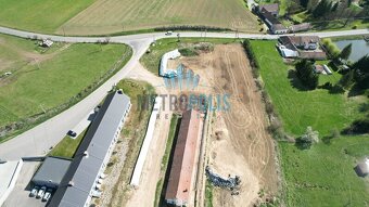 Prodej pozemkku v malebné obci Kňovice – 3026m² - 8