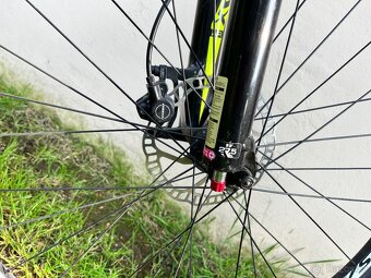 Horské kolo Specialized Rockhopper Expert Evo - 8