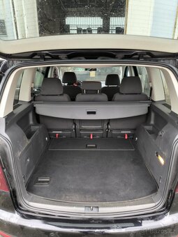 Prodám VW touran 1,4 tsi 103kw - 8
